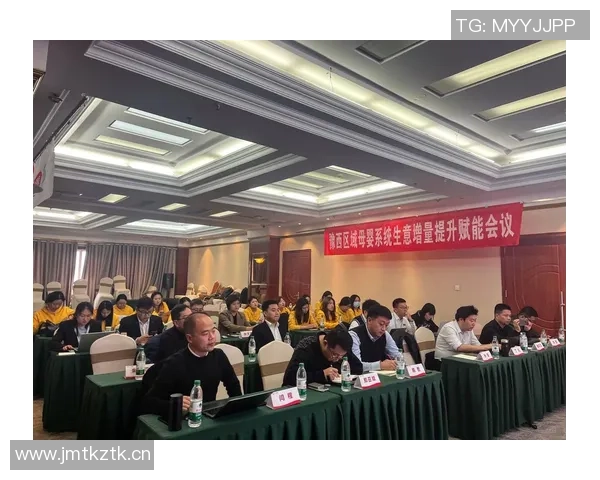 深圳篮球队与重庆篮球队赛后复盘团队协作的成功与不足分析 深圳篮球队与重庆篮球队赛后复盘团队协作的成功与不足分析